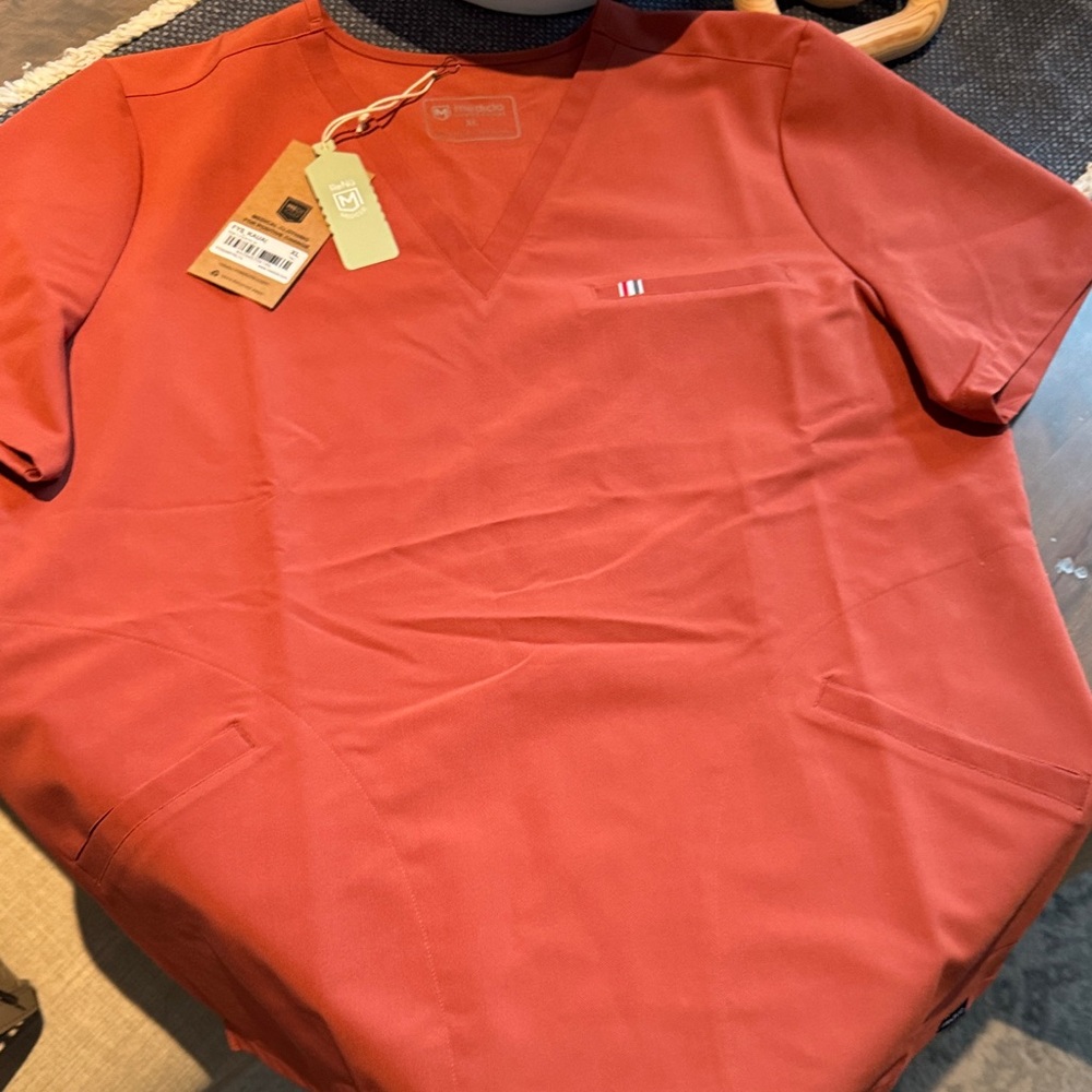 Women’s Scrub Top